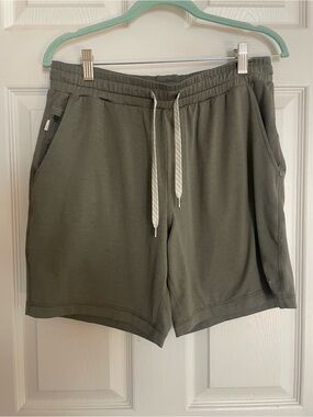 Vuori Men's Olive Athletic Drawstring Shorts